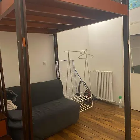Cosy Next To Louvre Apartment