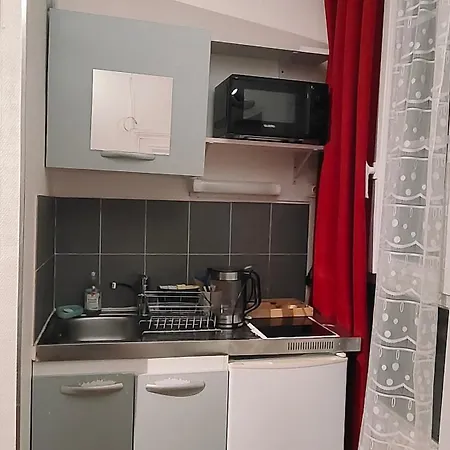 Apartment Cosy Next To Louvre Paris